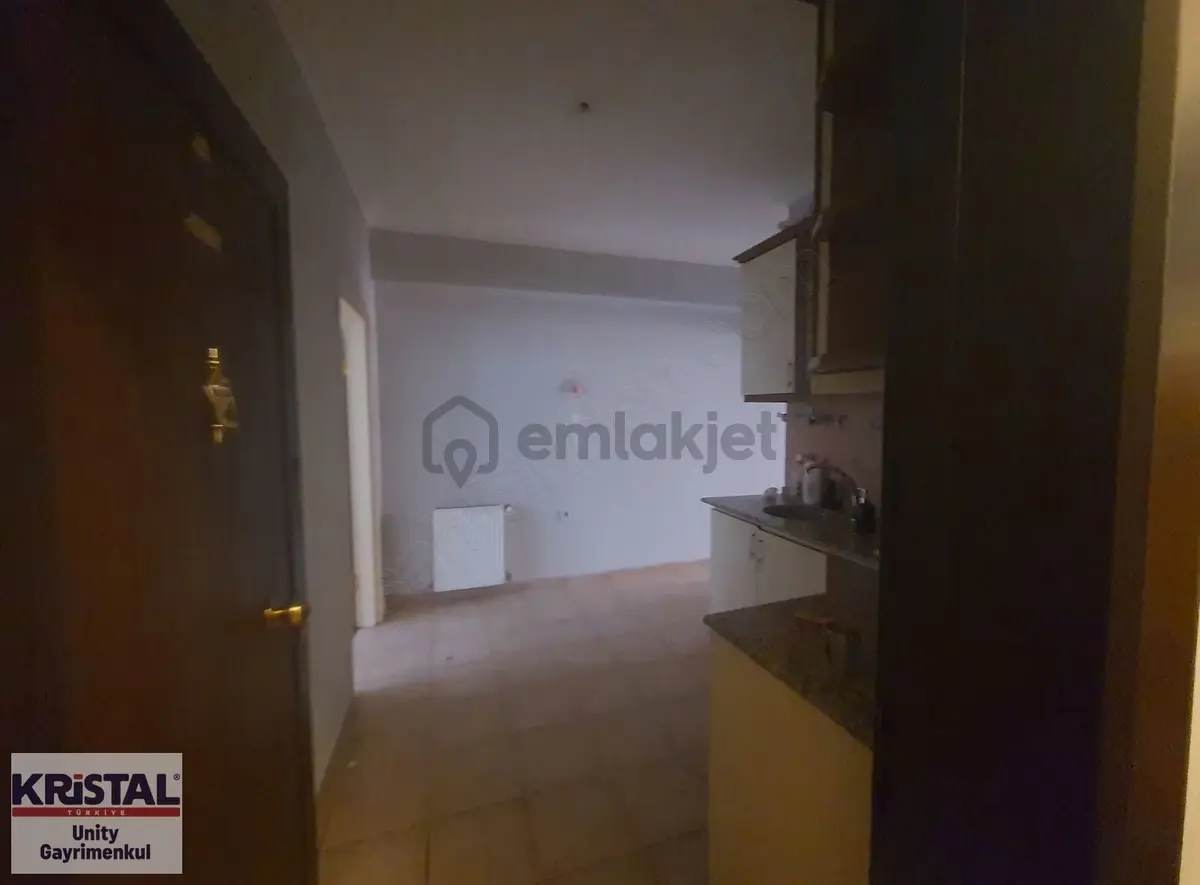 Kr Unıtyden Yenibağlarda 1+1 Kiralık Apart - 18