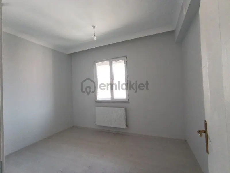 Şehitler Mahallesinde Satılık Sıfır 2+1 Daire - 5