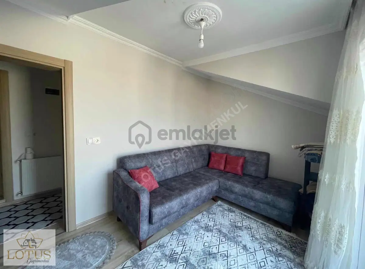 Kartepe Ataevler De Yürüyüş Yoluna Cepheli 4+1 160m2 Satılık - 17