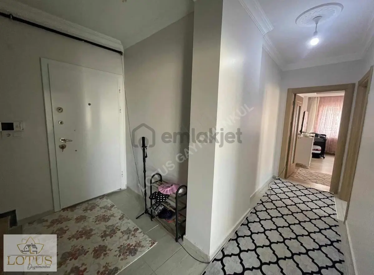 Kartepe Ataevler De Yürüyüş Yoluna Cepheli 4+1 160m2 Satılık - 26
