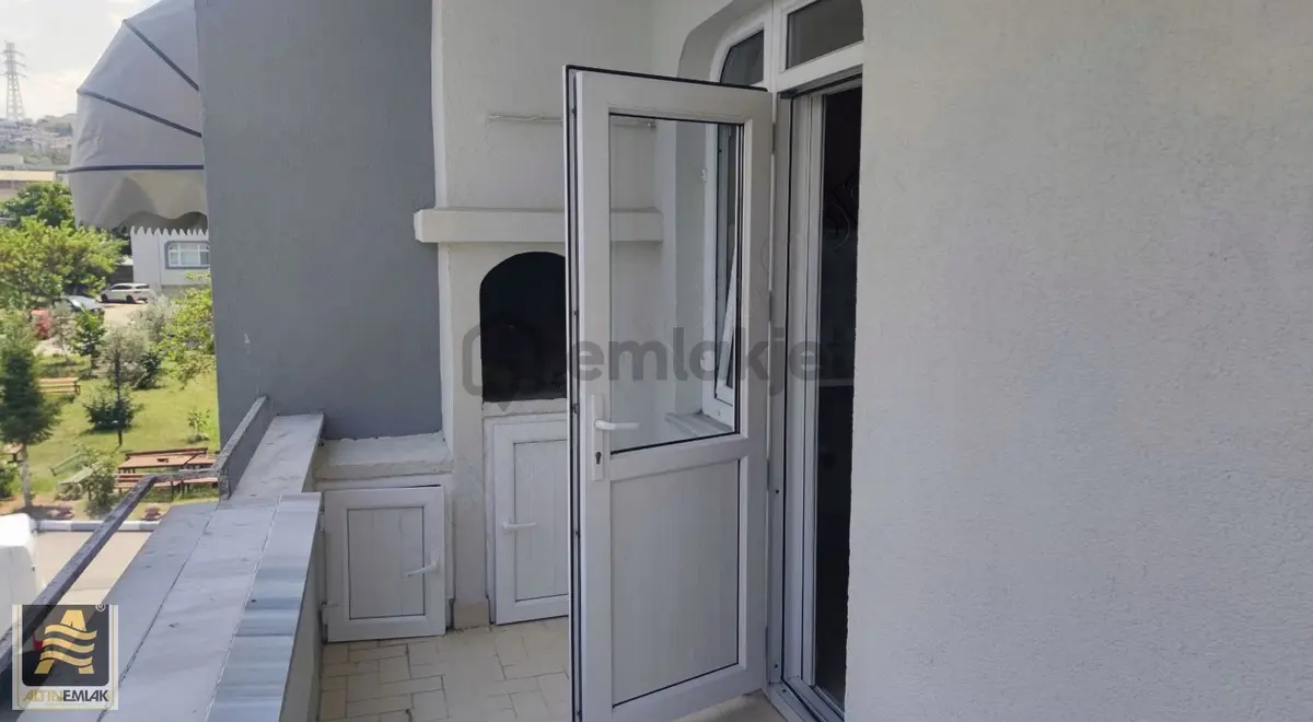 Serdivan Bahcelievlerde Satılık 3+1 Daire - 24