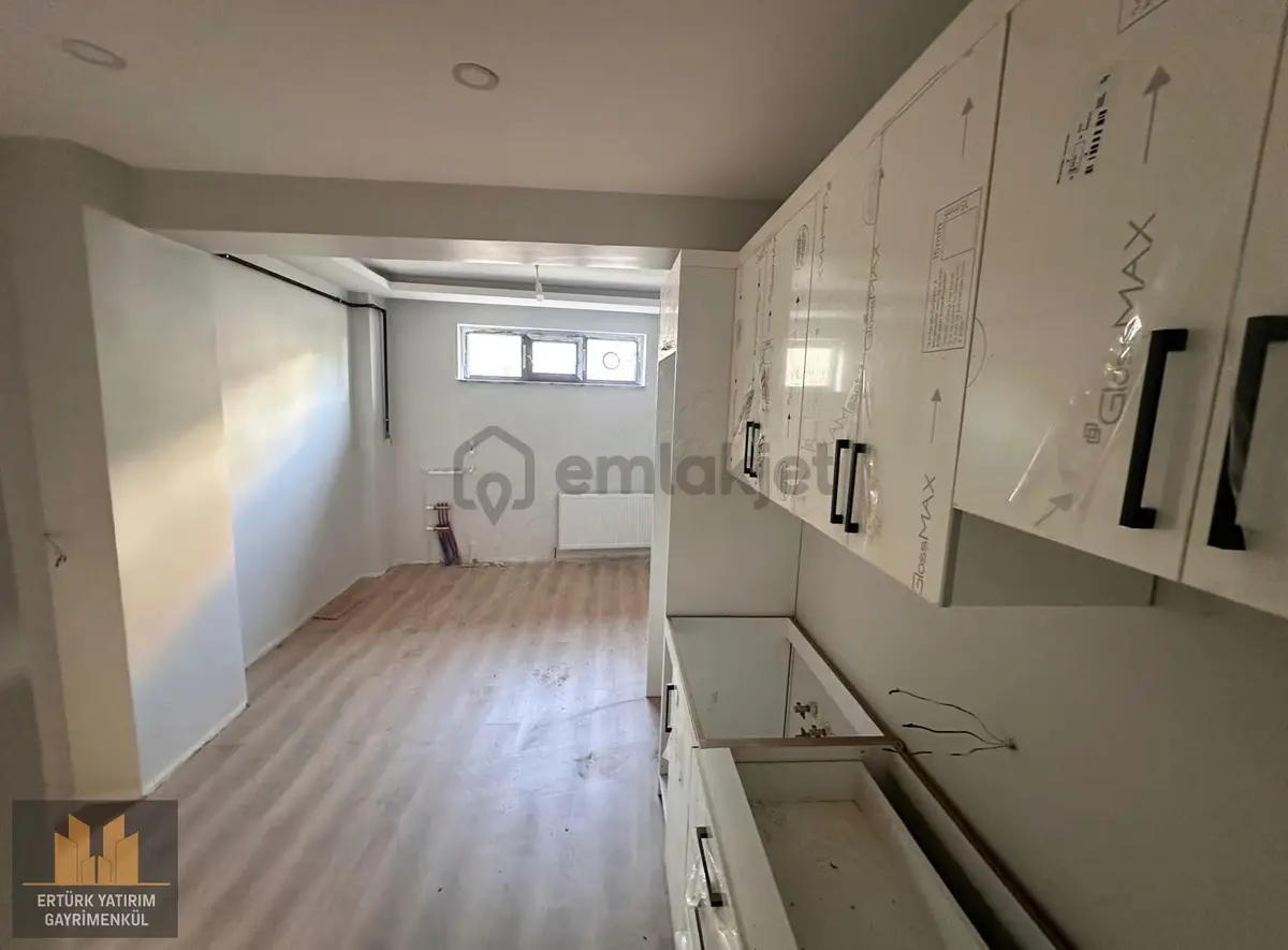Merkez Mahallesinde 1+1 Yeni Binada Bahçe Katı - 3