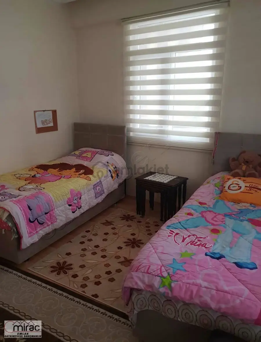 Kavaklı Mahallesinde Orta Kat 2+1 Önü Açık Daire - 5