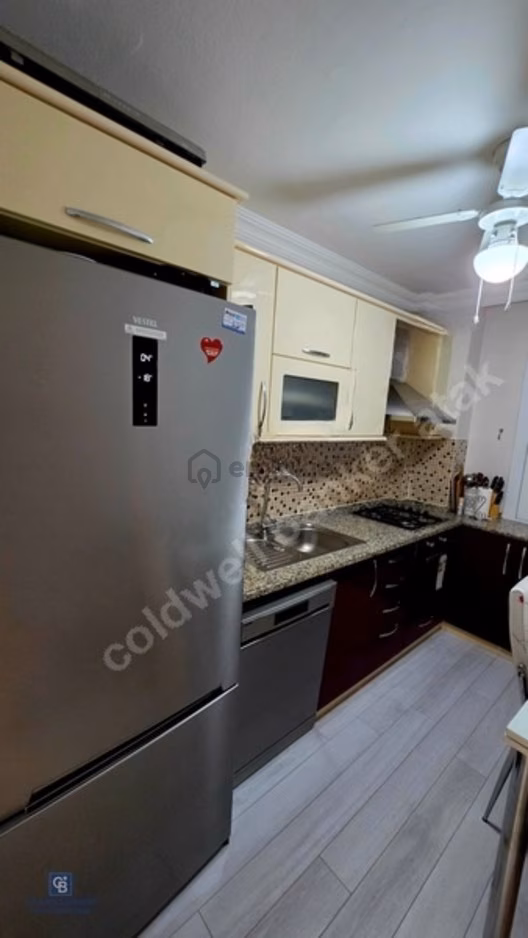 Balçova Çetin Emeçte Otoparklı 134 M2 Full Eşyalı - 3