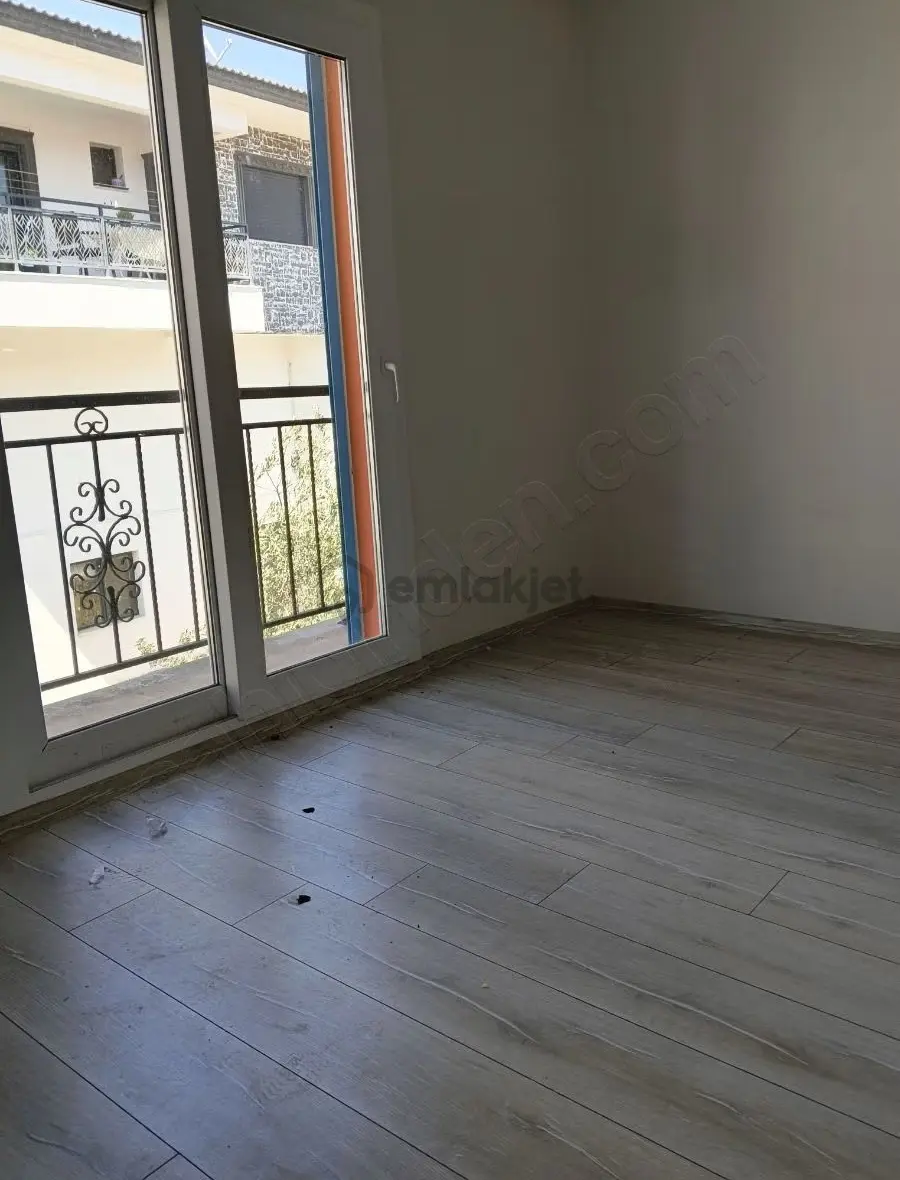Foça Bağarası 2+1 Bahçeli Dubleks - 14