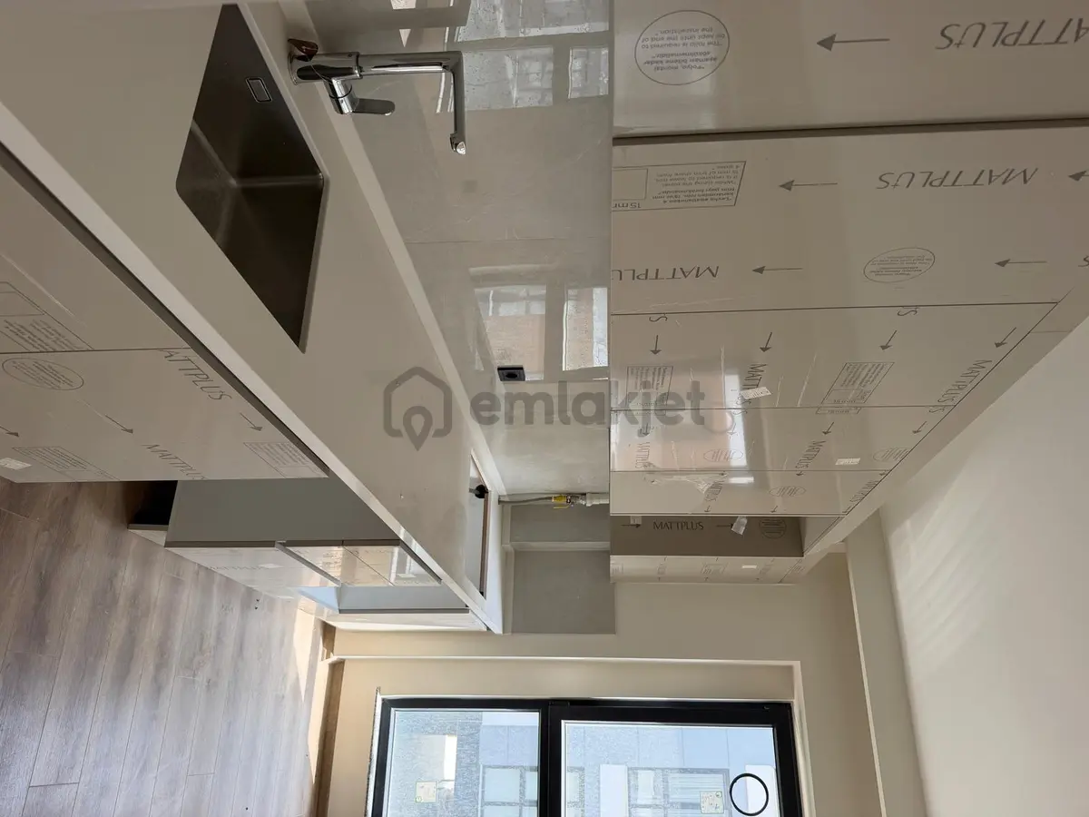 Yeşilyurt Sitesi'nde 20 M² Balkonlu Ferah 3+1 Daire - 13