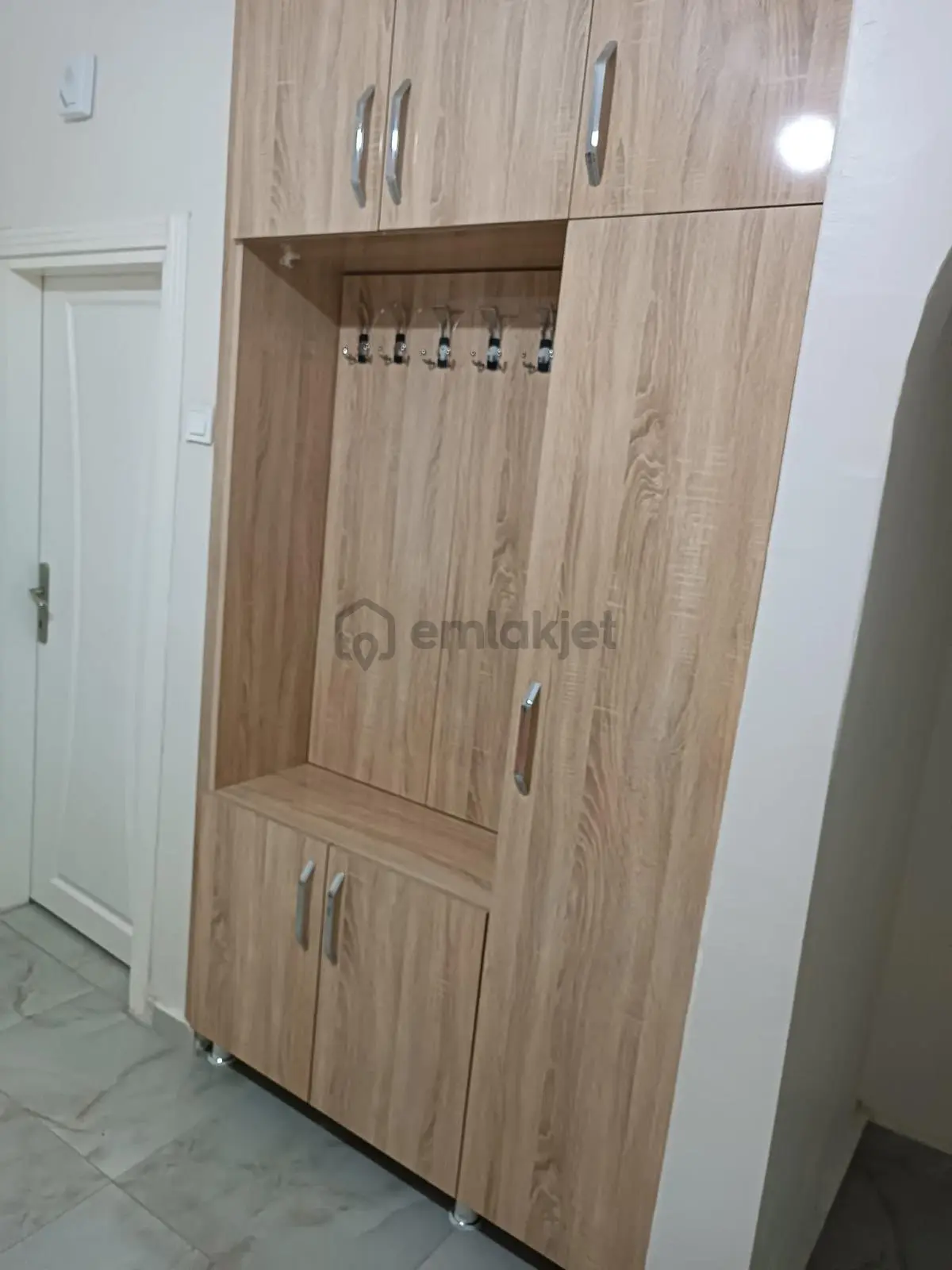 Ofiste Satılık 3+1 Daire - 8