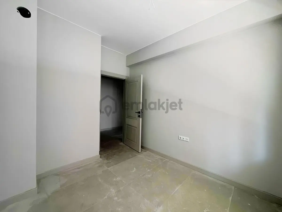 Kalenderhanede 2+1 Kiralık Ofis - 7