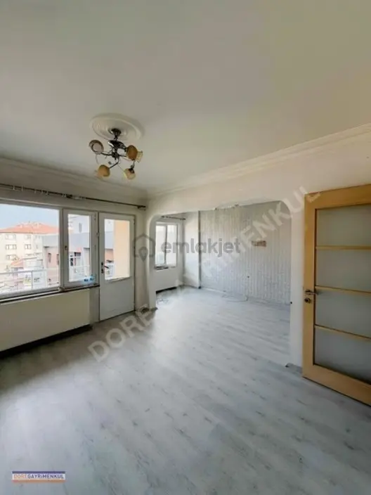 Çark Caddesinde 3+1 Kiralık Daire - 2