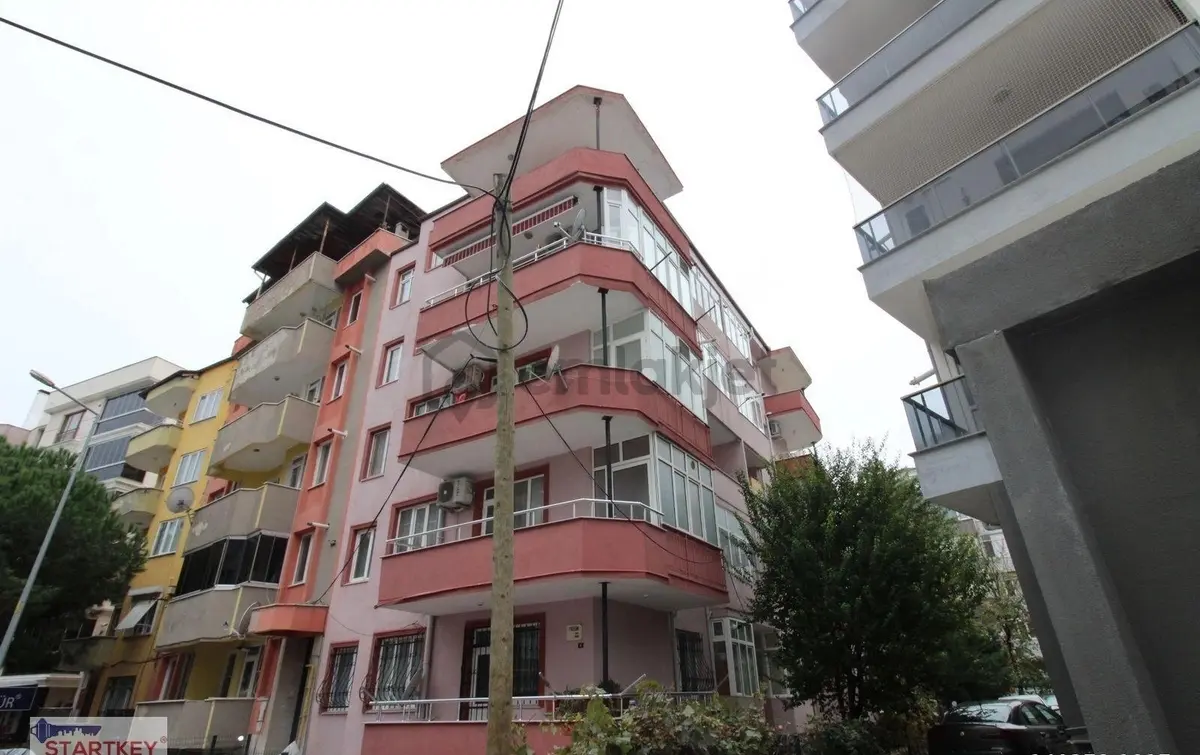 Startkey Yön Den Bahçelievler De Satılık 2+1 - 4