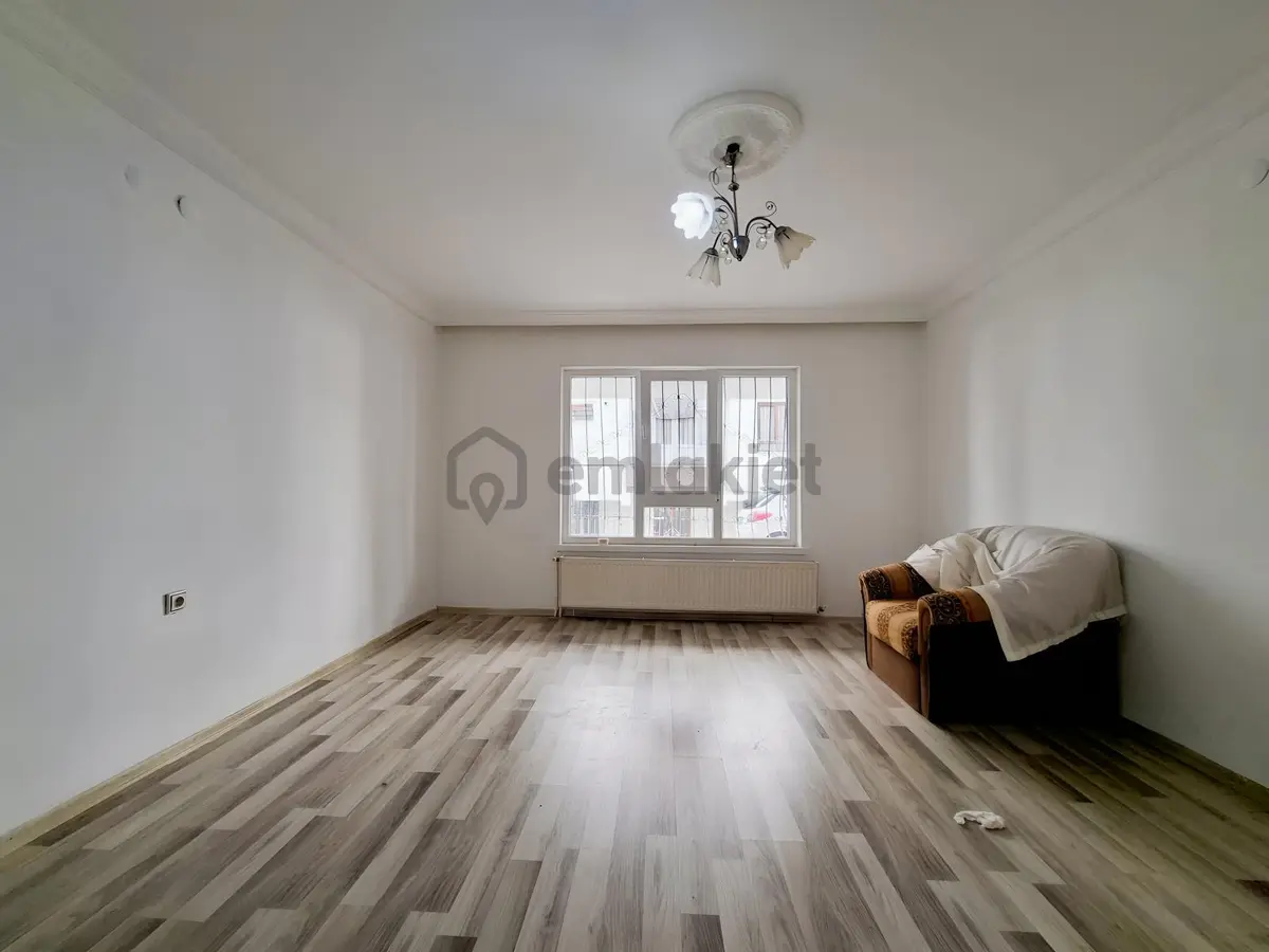 Haserden Ataparkta Kiralık Geniş 3+1 Daire - 8