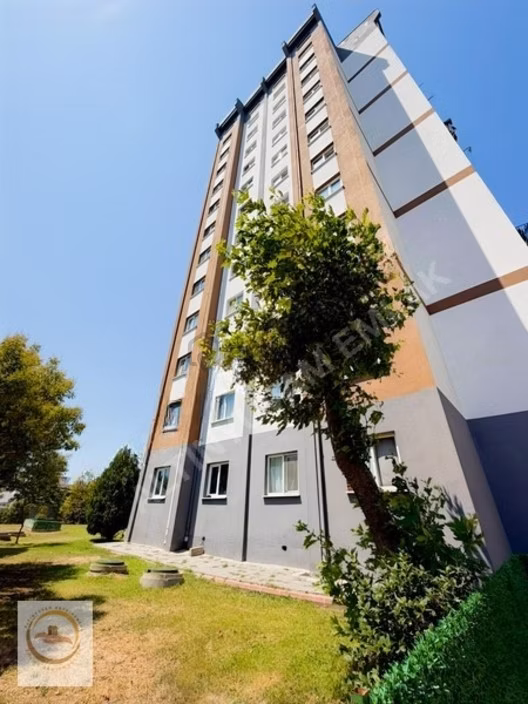 Hadımköy Kiptaş'ta Satılık 2+1 Daire - 70m² Net - 21