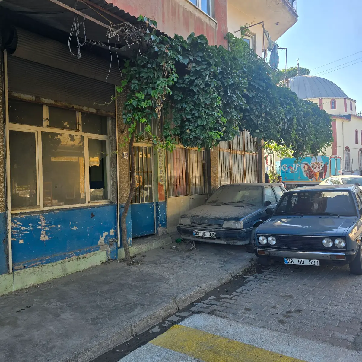 Sahibinden Umurlu'da Satılık Dükkan - 7