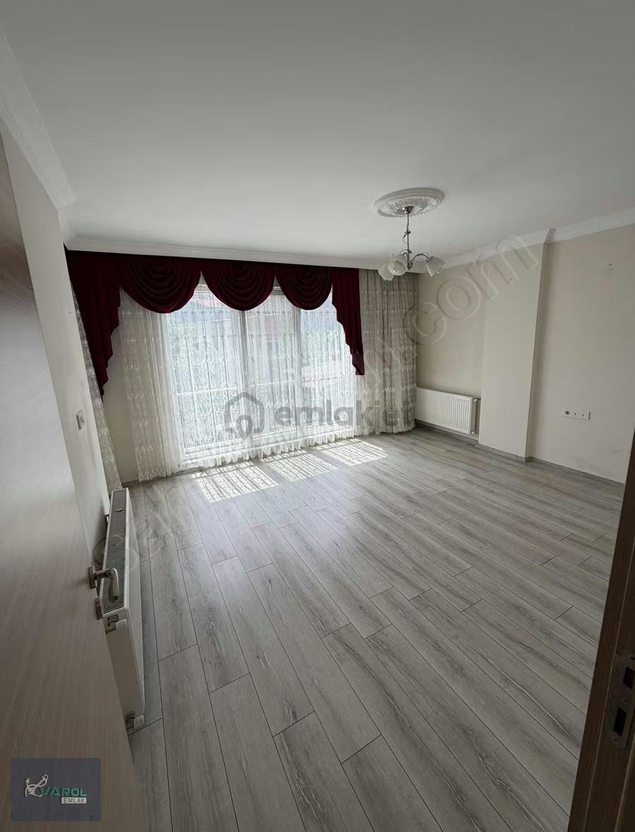 2+1 Kapalı Mutfak Ara Kat Kullanışlı Fırsat Daire - 10