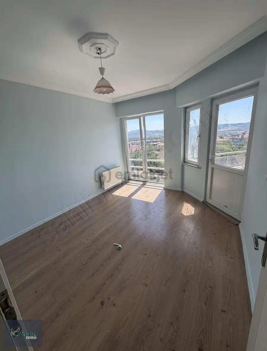 3+1 Merkezi Konumda Kiralık Daire - 13