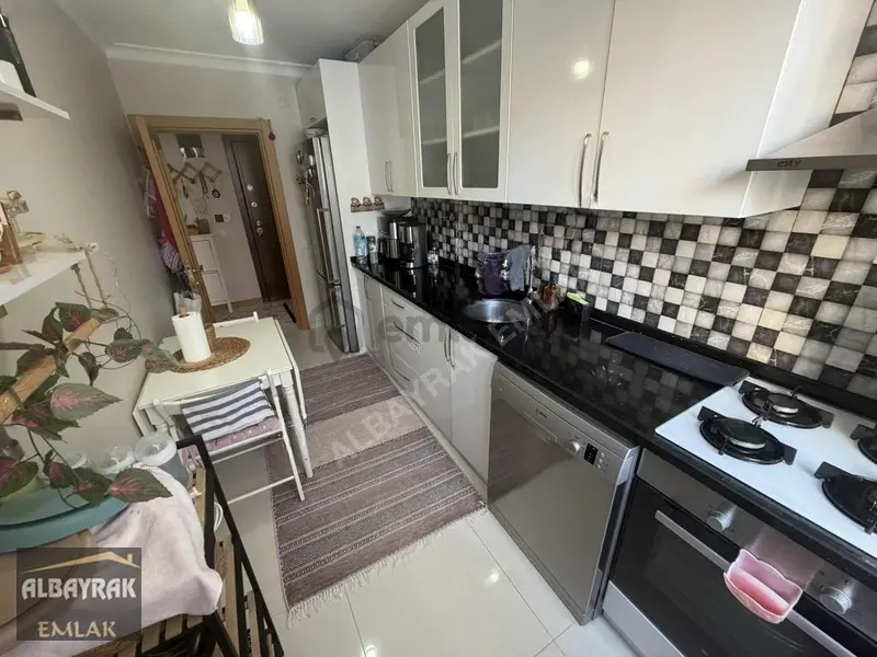 Albayrak Emlaktan Ara Kat Ön Çephe 3+1 Köşe Başı Daire - 22