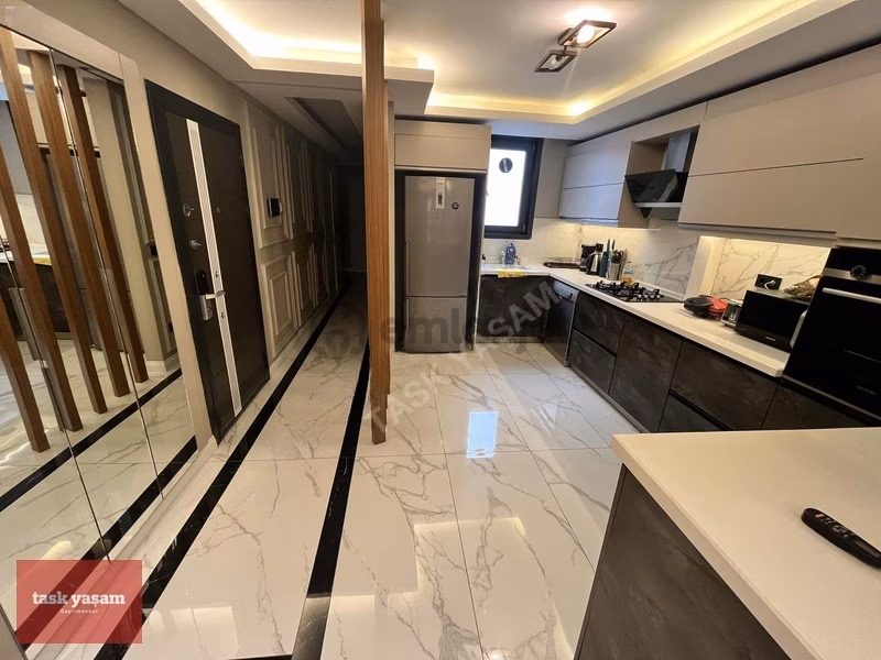 Nişantaşında 4+1 160m2 Full Tadilatlı Satılık Lüks Daire - 14