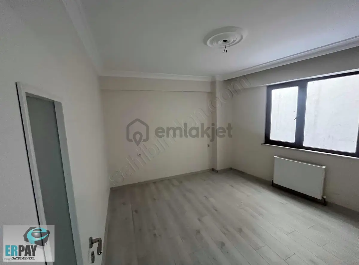 Erpay 'dan Taşköprü Tramvay Yanın Da Satılık 2+1 100m2 Daire - 23