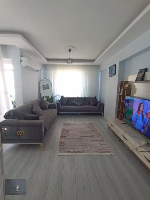 Şafak Mahallesi'nde 3+1 Satılık Daire