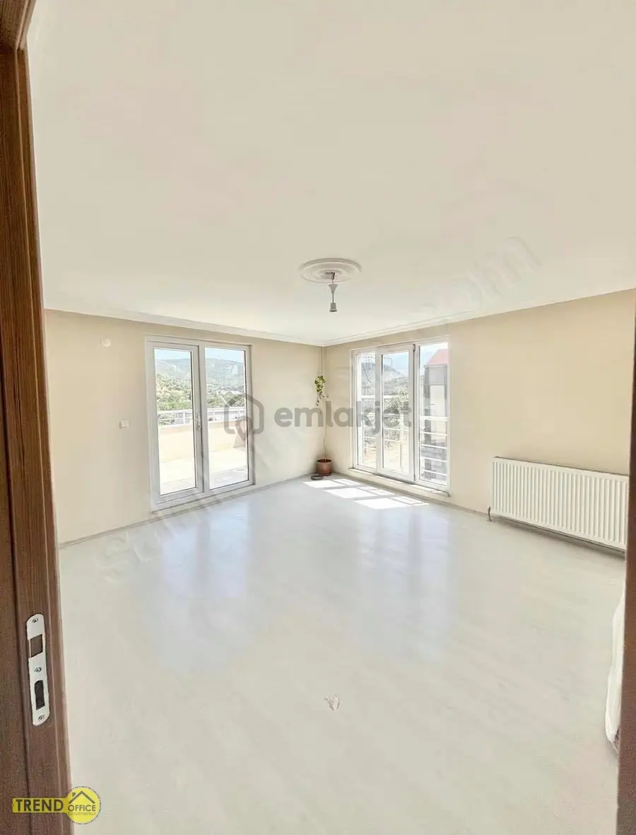 5+1 Manzaralı Kiralık Daire - 11