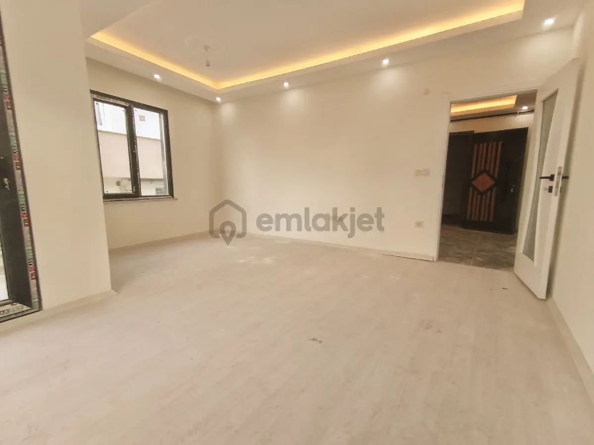 Yenidoğan Mevlana Mahallesi Ara Kat | 2+1 | 85 M² - 5