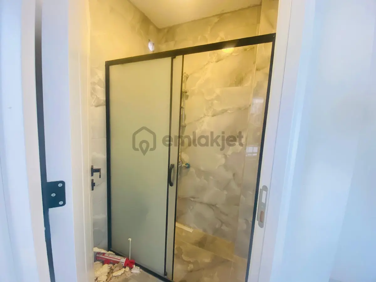 Yenidoğan Mevlana Mahallesi Ara Kat | 2+1 | 85 M² - 14