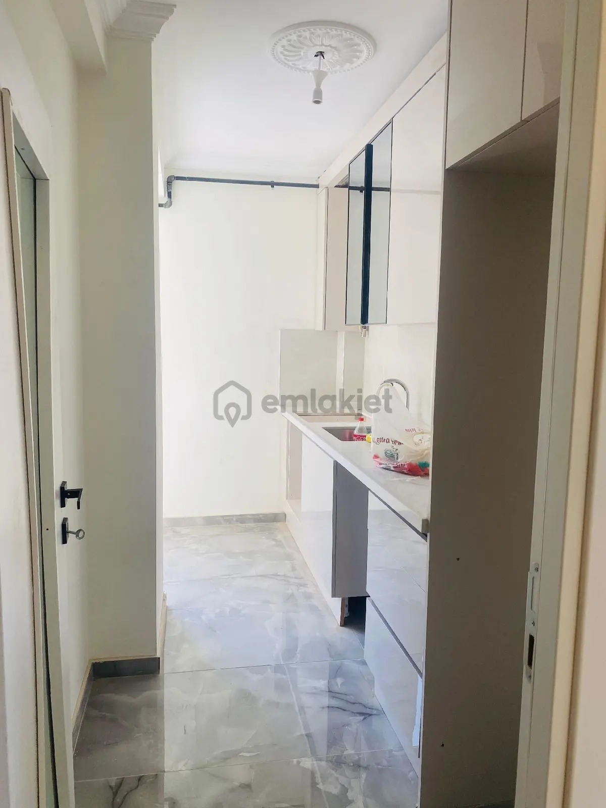 Yenidoğan Mevlana Mahallesi Ara Kat | 2+1 | 85 M² - 23