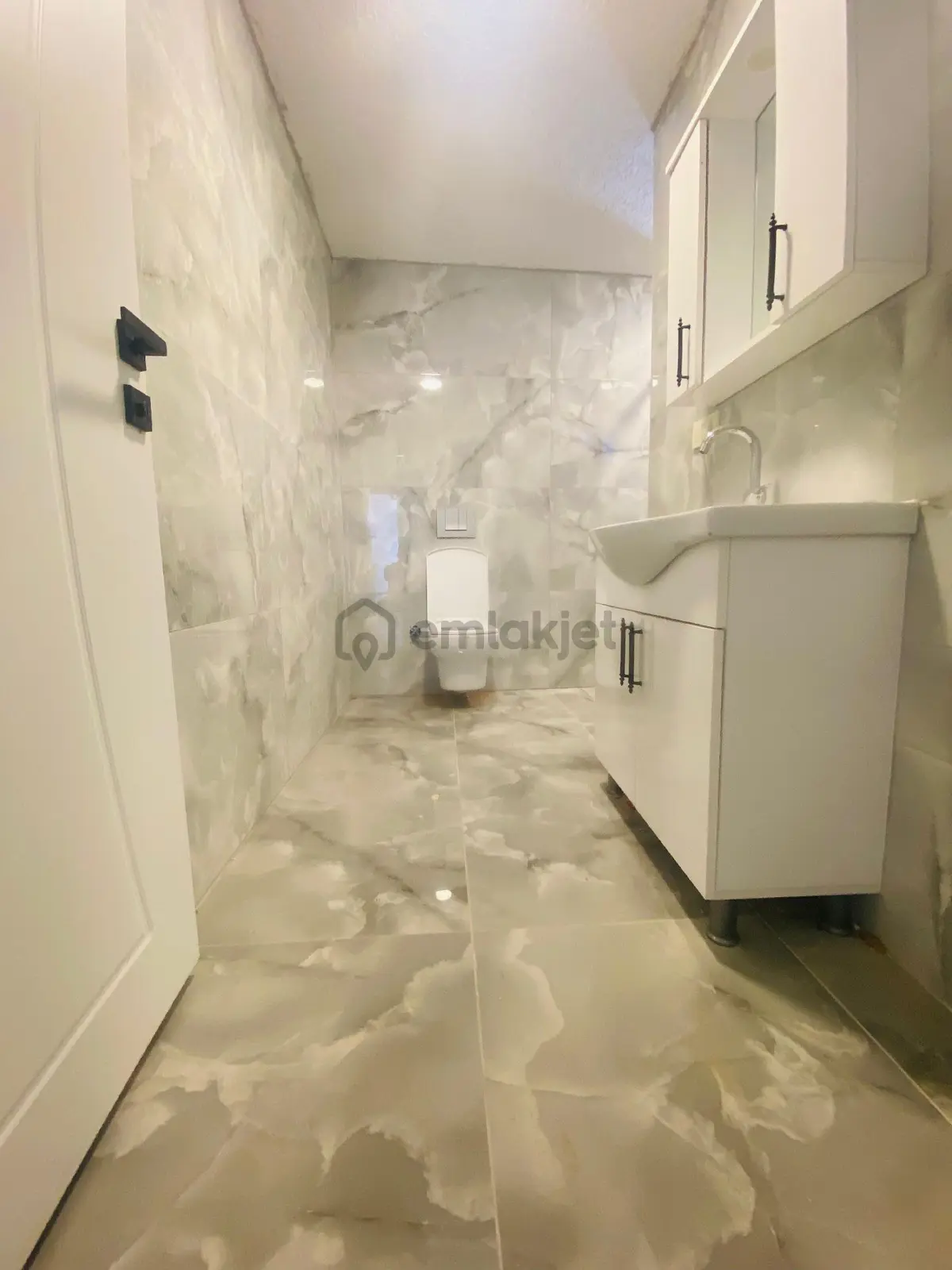 Yenidoğan Mevlana Mahallesi Ara Kat | 2+1 | 85 M² - 30