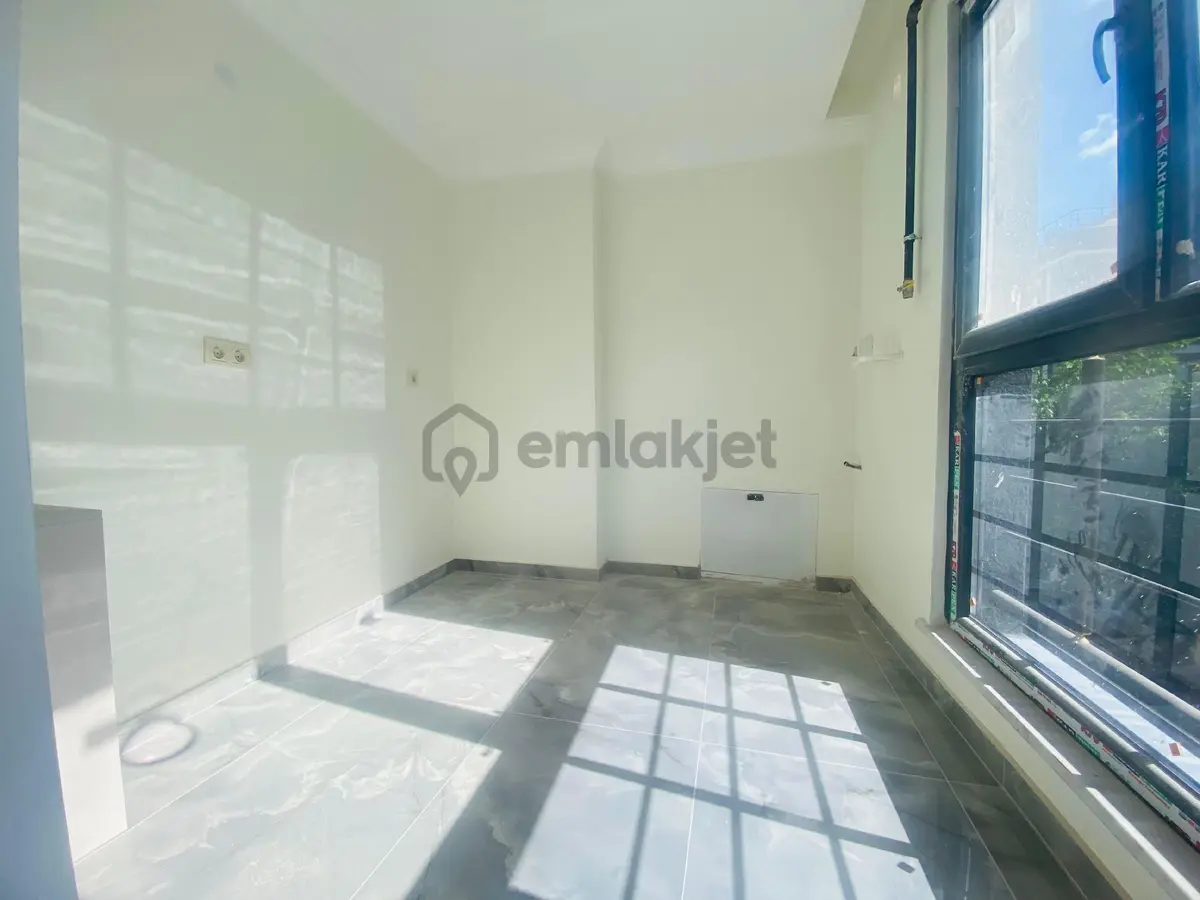 Yenidoğan Mevlana Mahallesi Ara Kat | 2+1 | 85 M² - 25