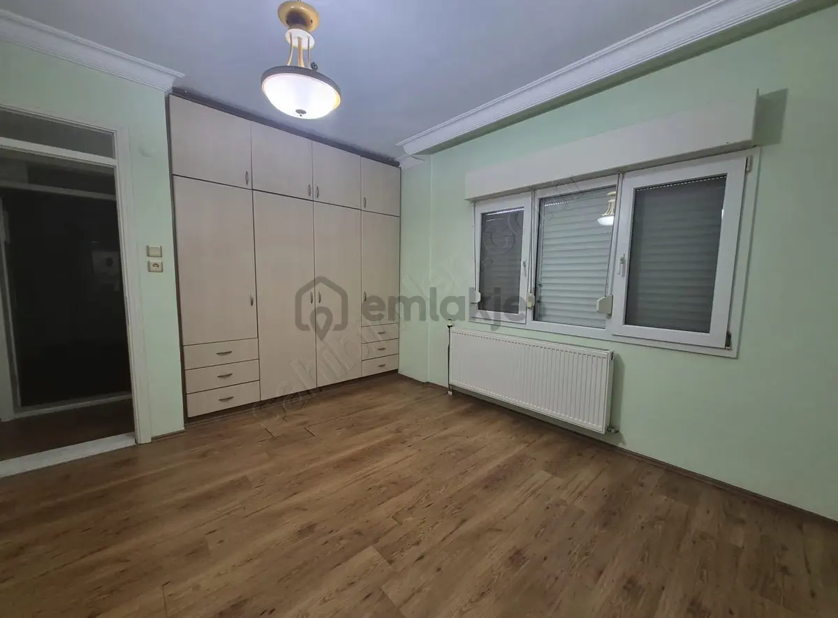 Dombaylı 692 M2 Bahçe İçinde 2 Katlı Ev - 23