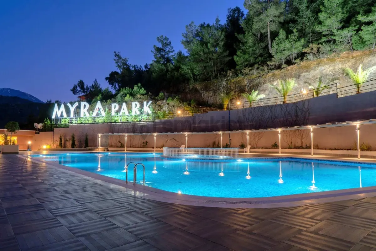 Goldhouse Dan Uzun Dönem Kiralık Şehir Ve Doğa Manzaralı 2+1 Daire - 24