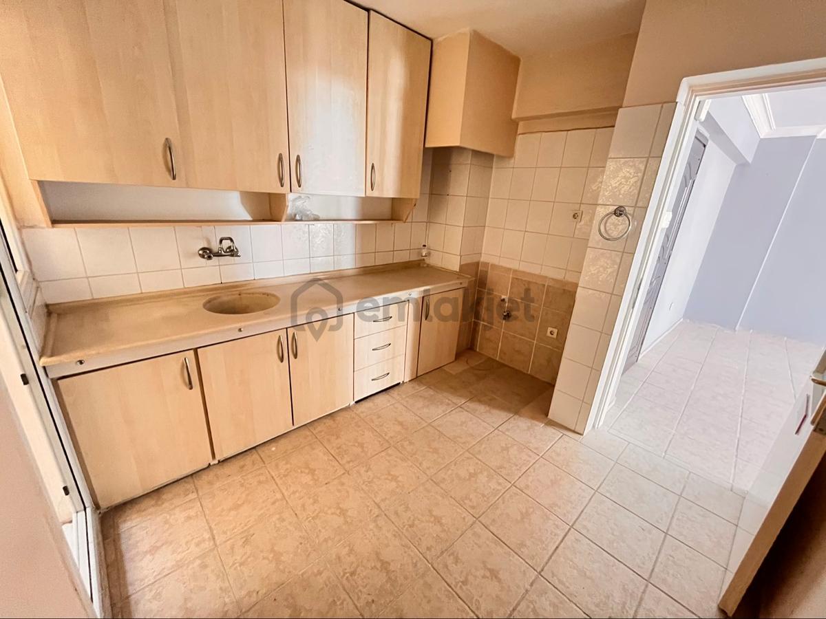 Üçyol Metro Yakını 2+1 90m2 Arakat Ferah Daire - 8