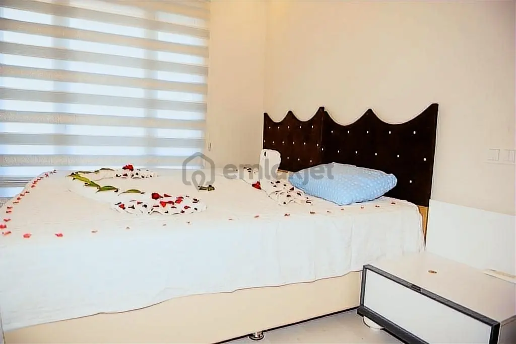 Kadriyede Kiralık 4+1 Lüx Villa - 13