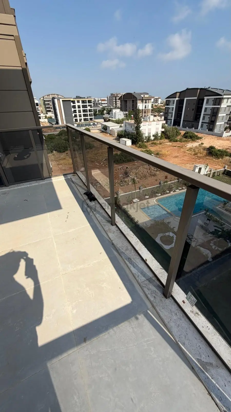 Aksu Altıntaş'ta 2+1 Havuzlu Sitede Satılık Daire - 13