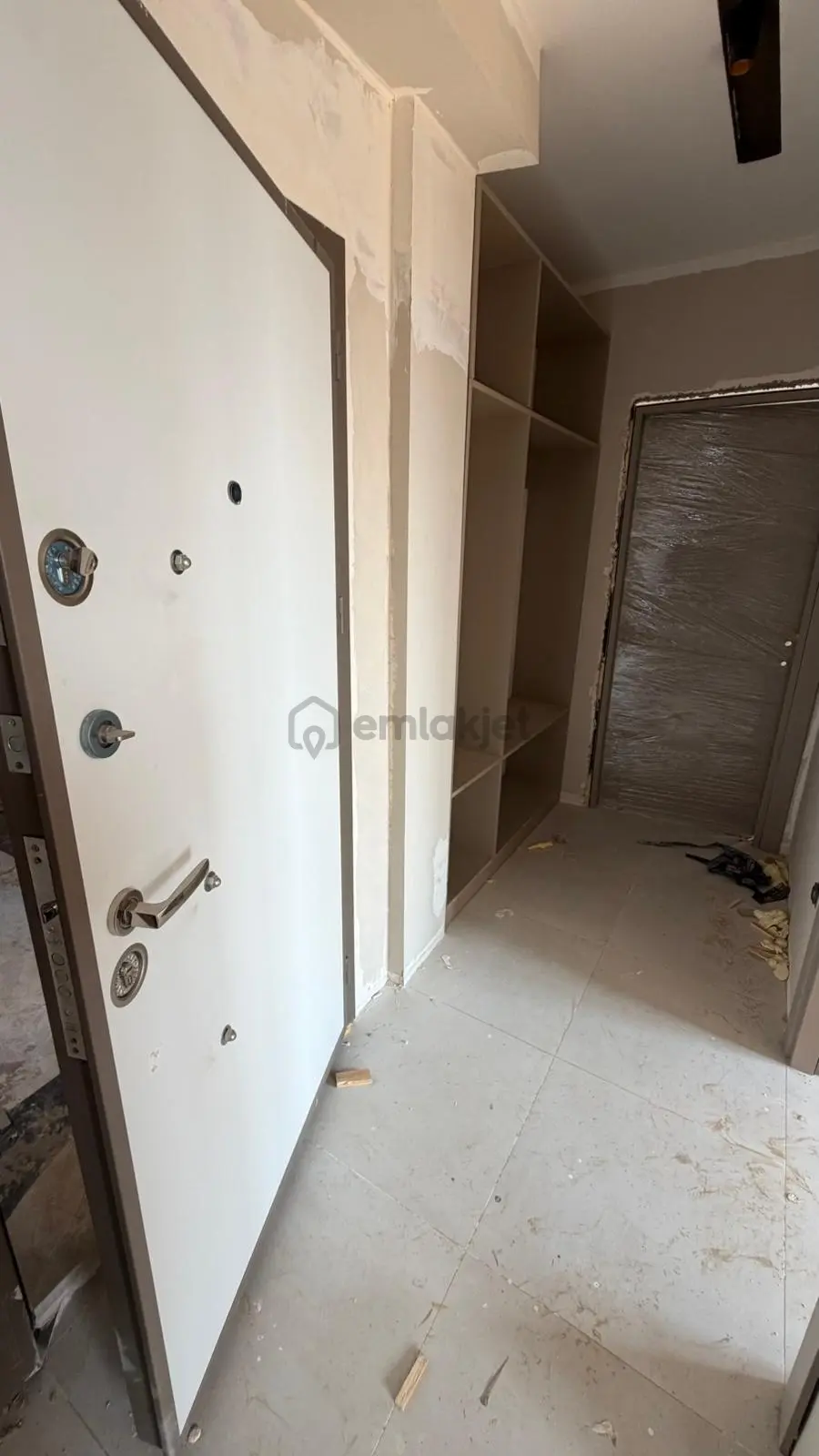 Aksu Altıntaş'ta 2+1 Havuzlu Sitede Satılık Daire - 8
