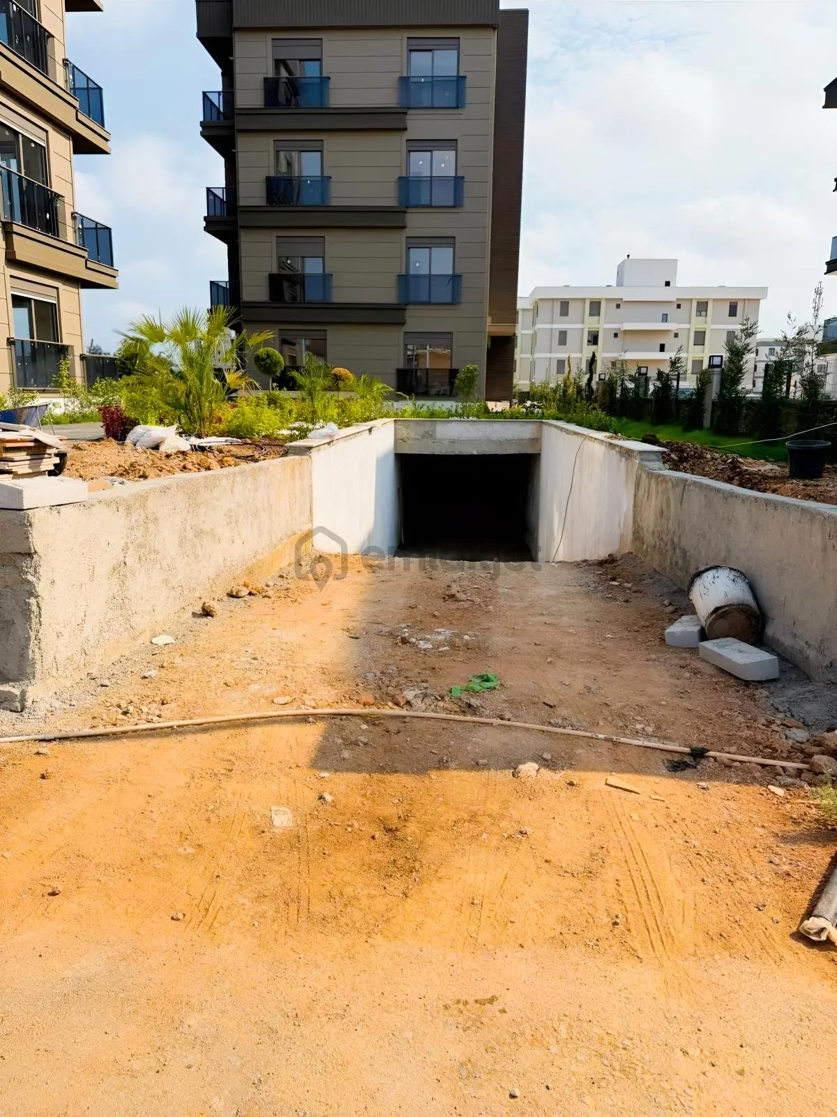 Aksu Altıntaş'ta 2+1 Havuzlu Sitede Satılık Daire - 16