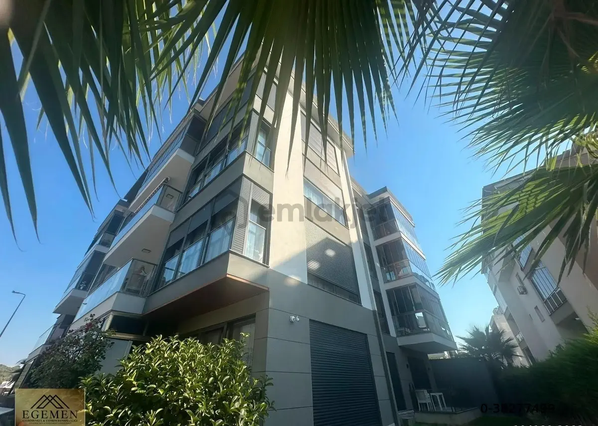 Kuşadası Ege Mahallesinde Satılık 2+1 Daire - 15