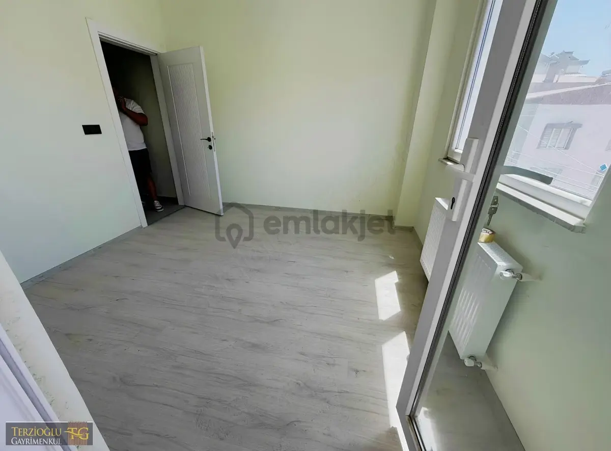 Terzioğlu'ndan Edremit Tuzcu Muratta Satılık 1+1 Daire - 14