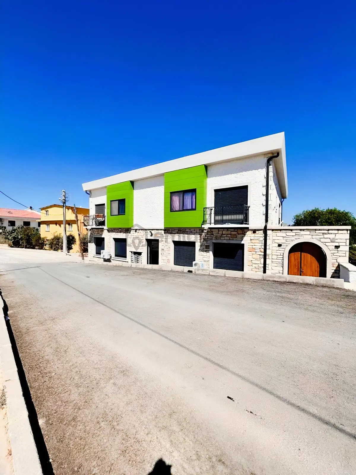 Çeşme Dalyan'da Satılık Havuzlu 1+1 Daire - 6