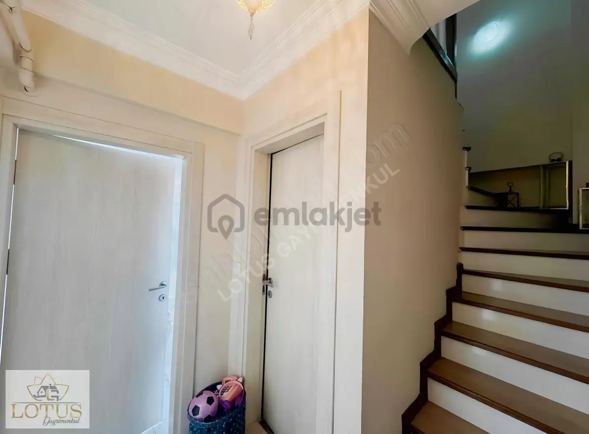Fırsat !!! Boğazova Caddesi Manzaralı Satılık 2+1 Dubleks Daire - 27