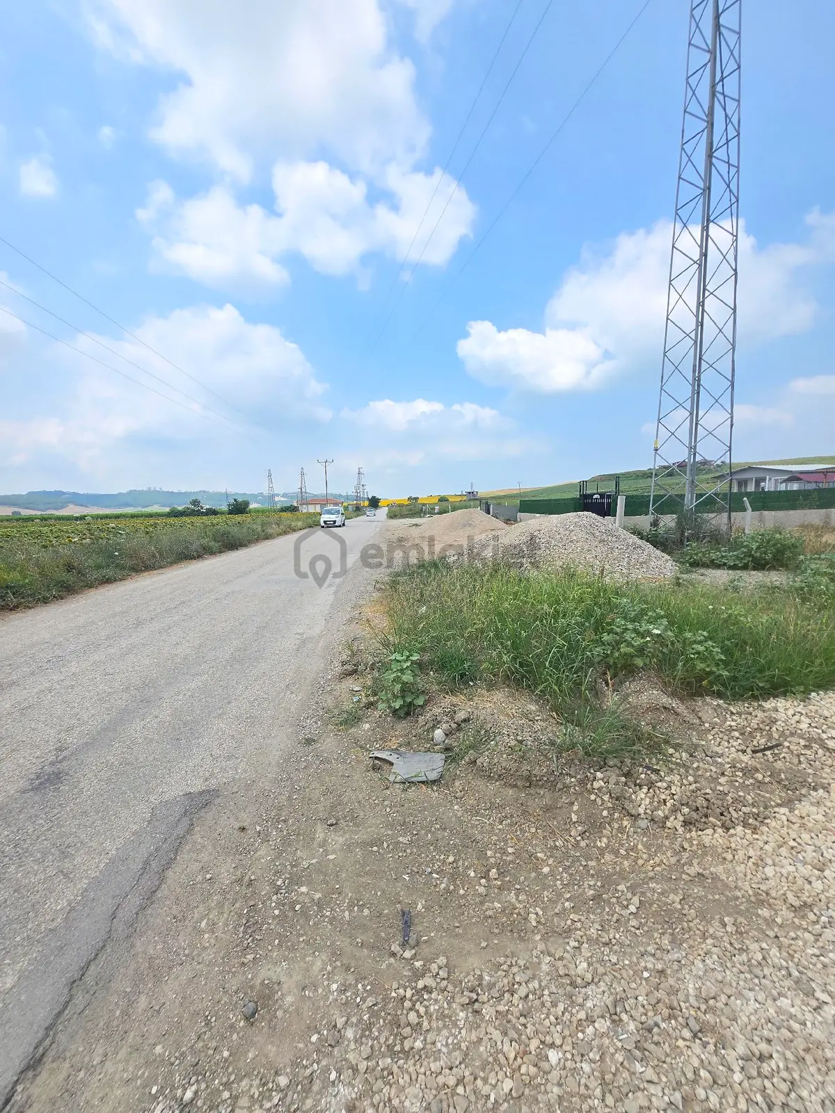 Vesile'den Suyu Çekili 340 M² - 9