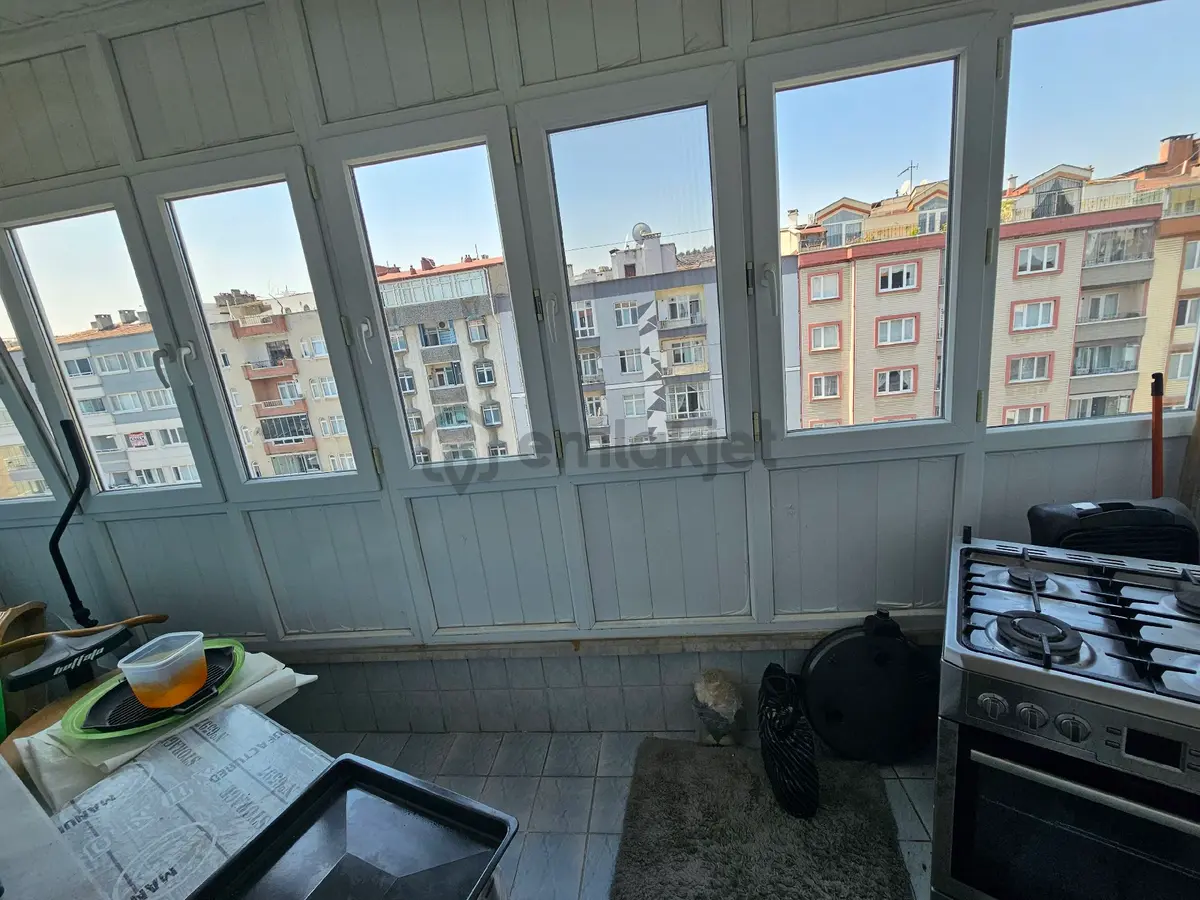 Mia'dan İlkadım 100.yıl Bulvarı Üzerinde Satılık 4+1 Daire - 11