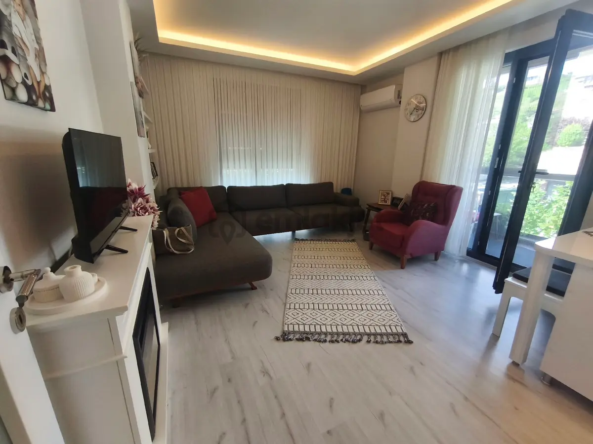 Şile'de Havuzlu Butik Sitede Satılık 2+1 Daire - 7
