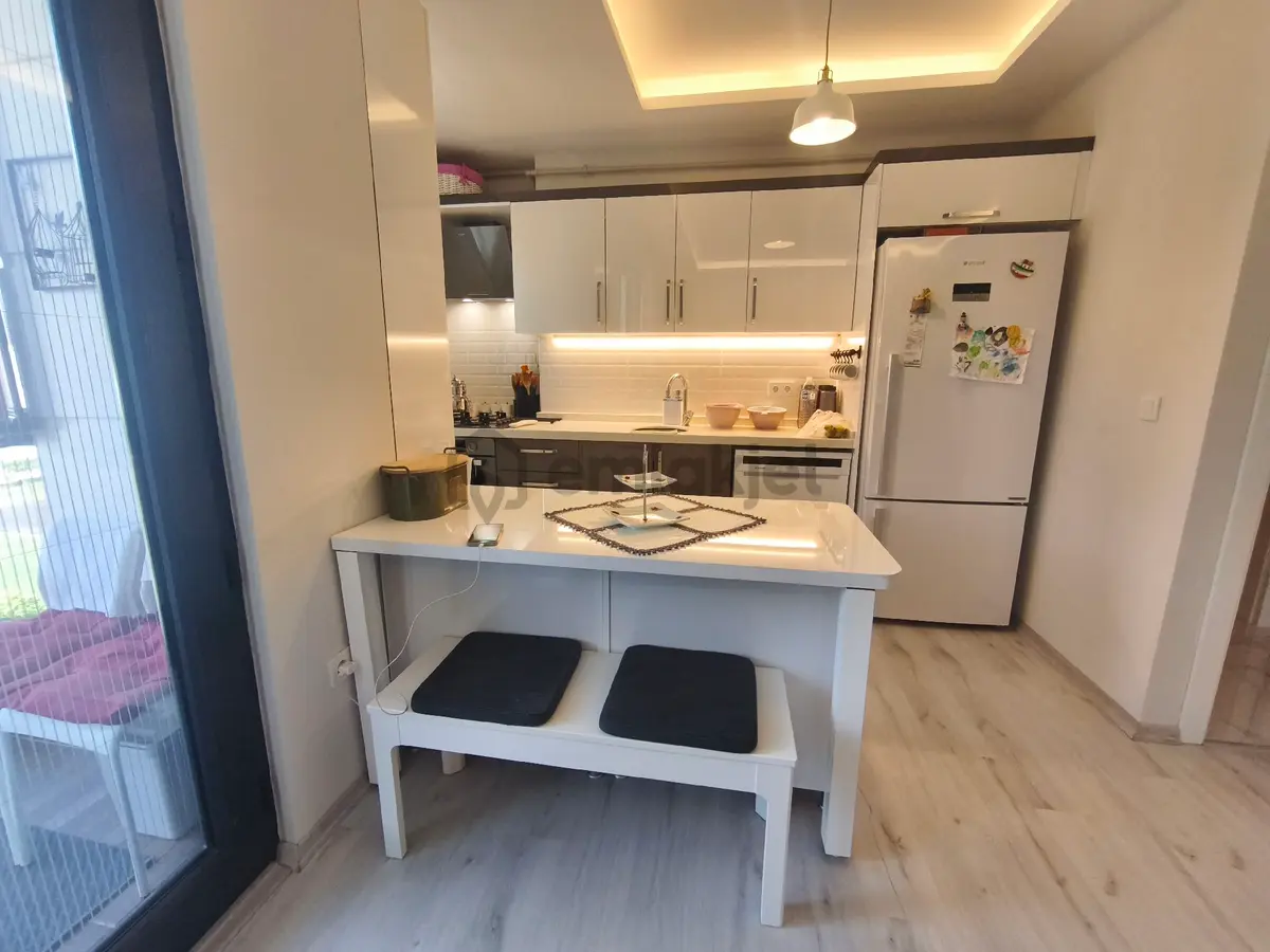 Şile'de Havuzlu Butik Sitede Satılık 2+1 Daire - 13