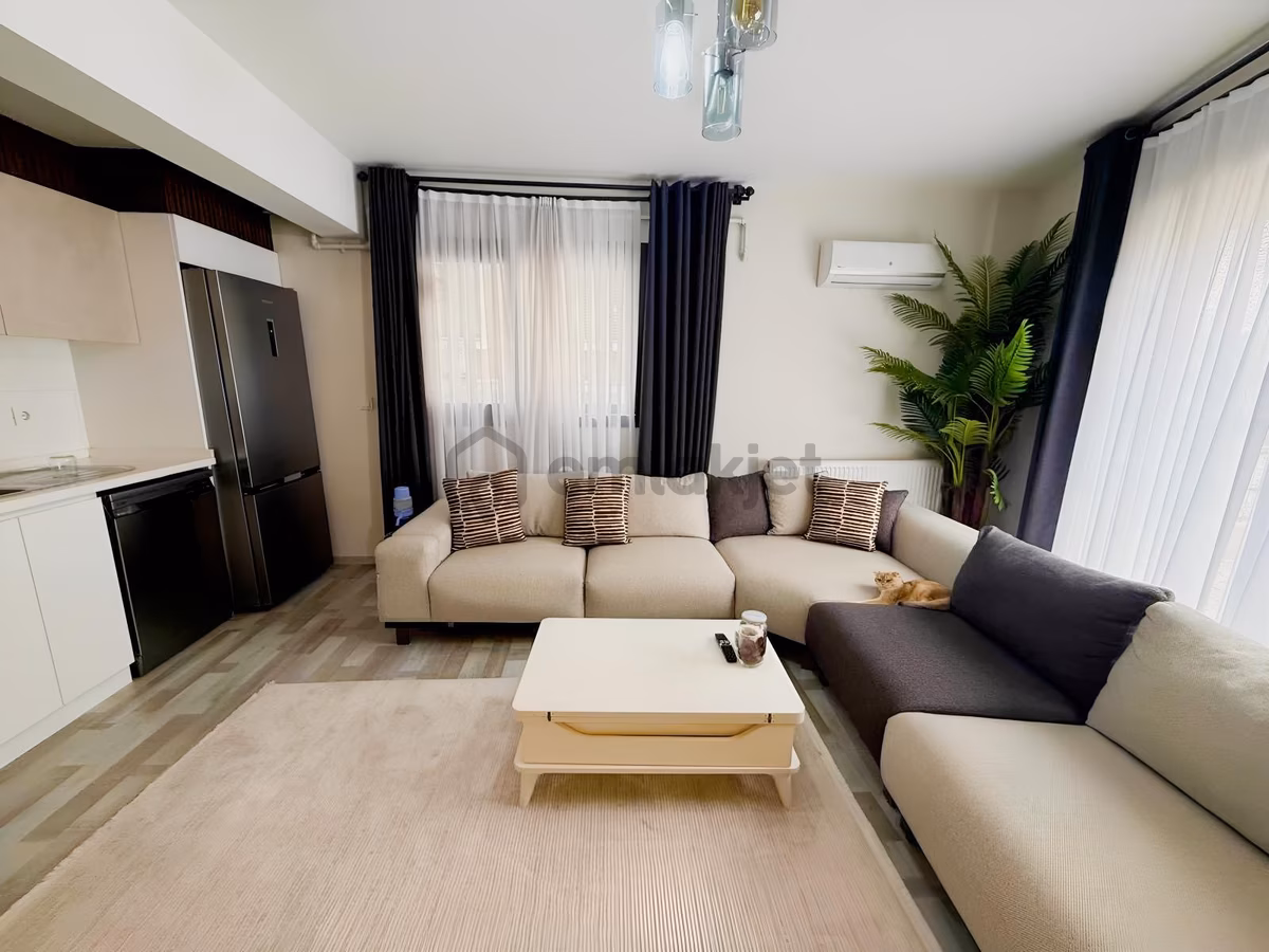 Bornova Atatürk Mah. Full Tadilatlı 2+1 Satılık Daire - 19
