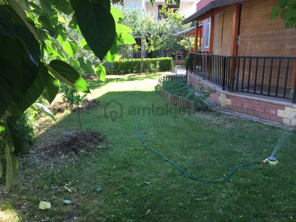 Sahibinden Havuzlu Sitede Bahçeli Villa - 33