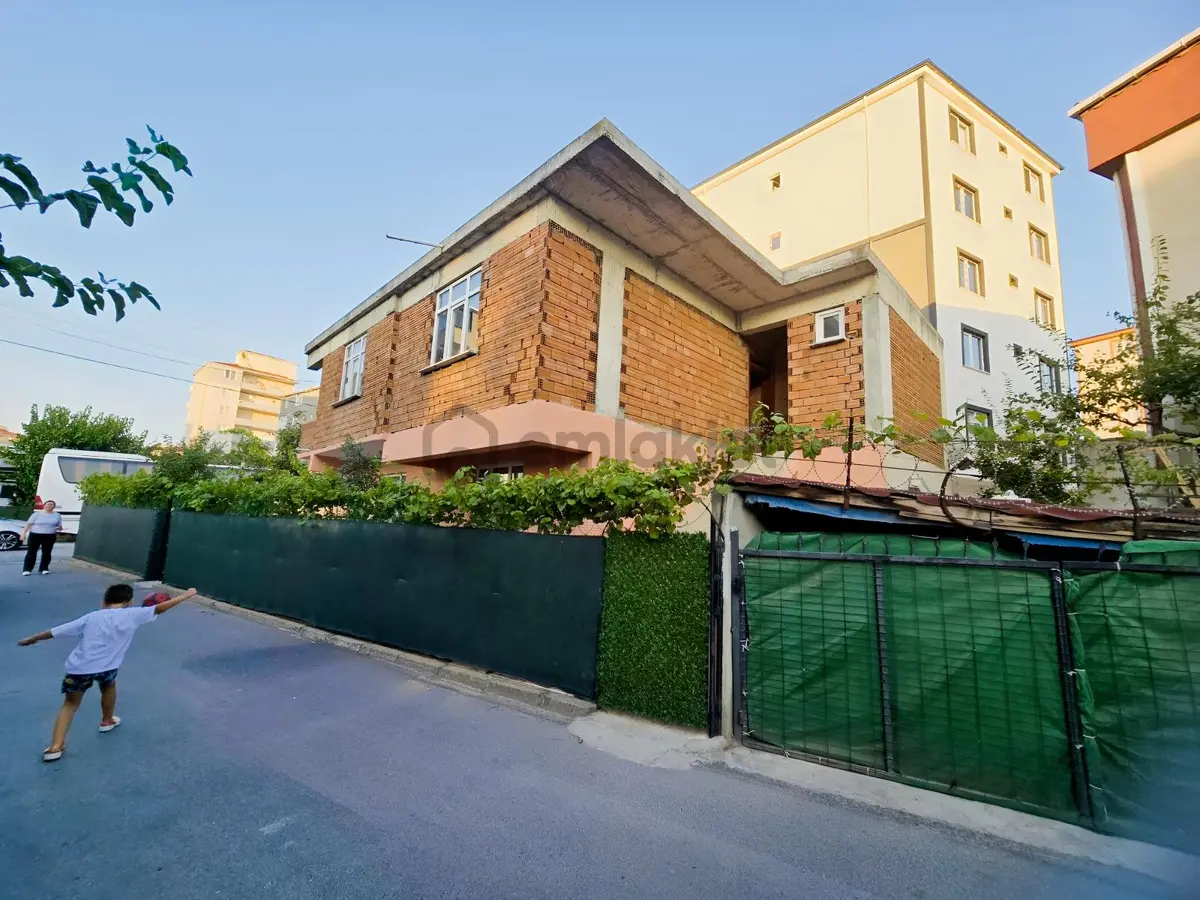 Kızılpınar Da 224 M² Arsa Üzerinde 6 Kat İmarlı Müstakil Ev - 21