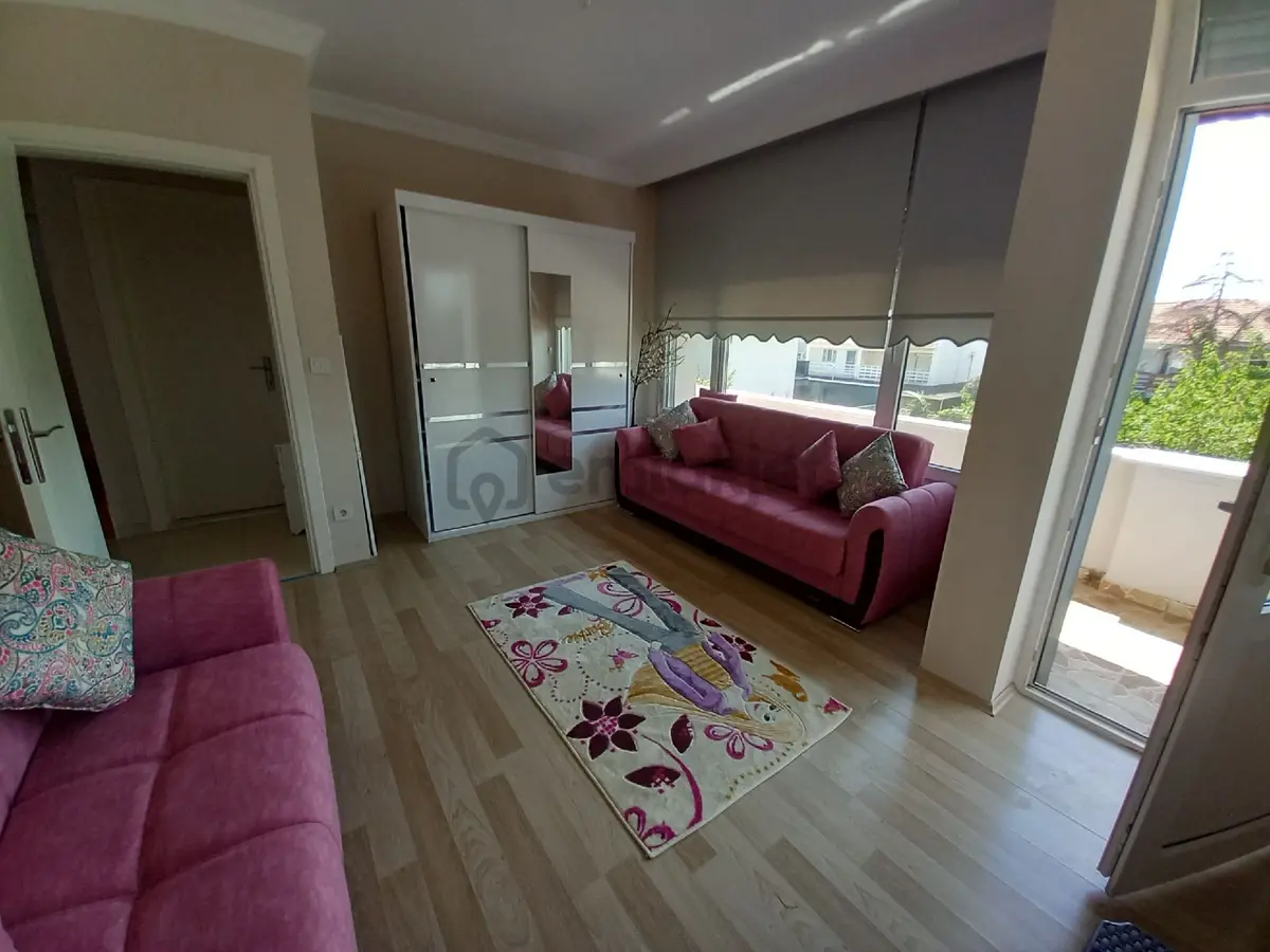 Remaxland'den Tekirdağ Yenicede Triplex Villa - 19