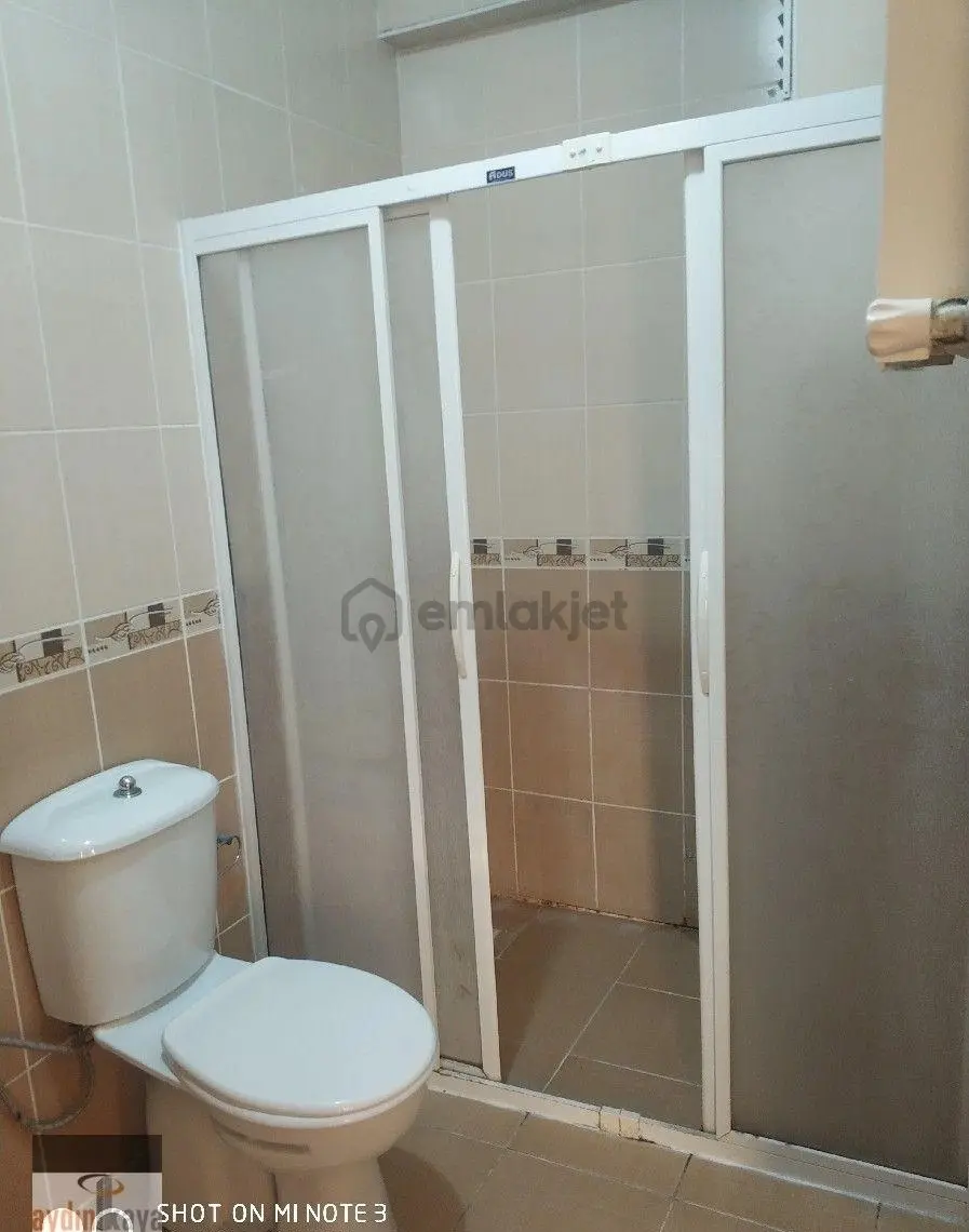 Güllük'te Kiralık 2+1 Bakımlı Çift Balkonlu Daire - 7