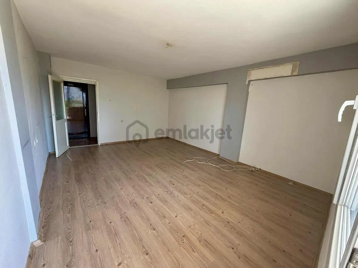 Türker Emlak 3+1 115m2 Çift Cephe Çift Balkon Doğalgazlı - 22